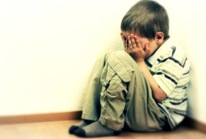 maltrattamenti bambini