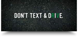 Text and drive: perché è giusto inasprire le norme per chi guida con il cellulare 1 Don't text and drive