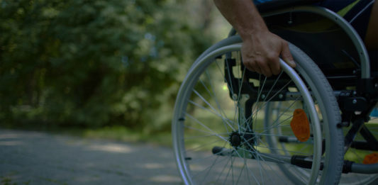 Permessi 104: ok ad attività extra assistenza personale: ecco quando