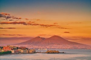 piano-assunzioni-2020-2022-napoli