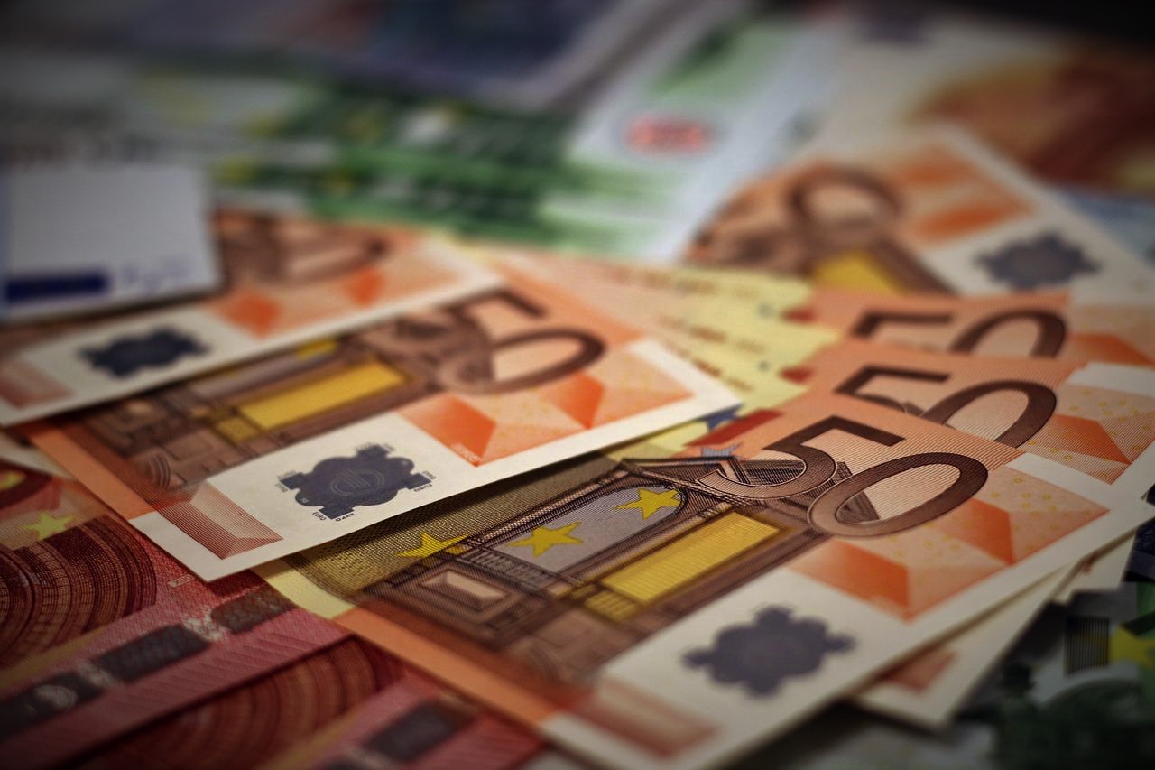 Contributi a fondo perduto PMI accesso, requisiti, limiti, calcolo