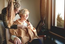 Careviger e familiare che assiste disabili: quali tutele e diritti