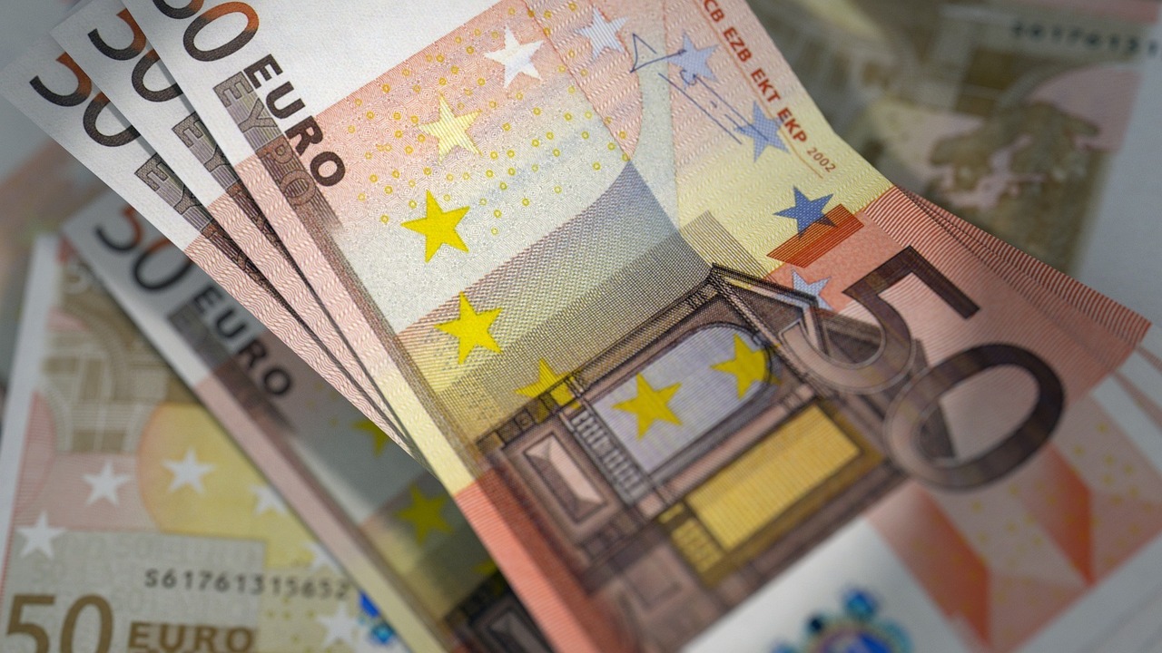 Bonus genitori con figli disabili, 150 euro mensili: domande dal 1° febbraio Bonus genitori con figli disabili, 150 euro mensili: domande dal 1° febbraio