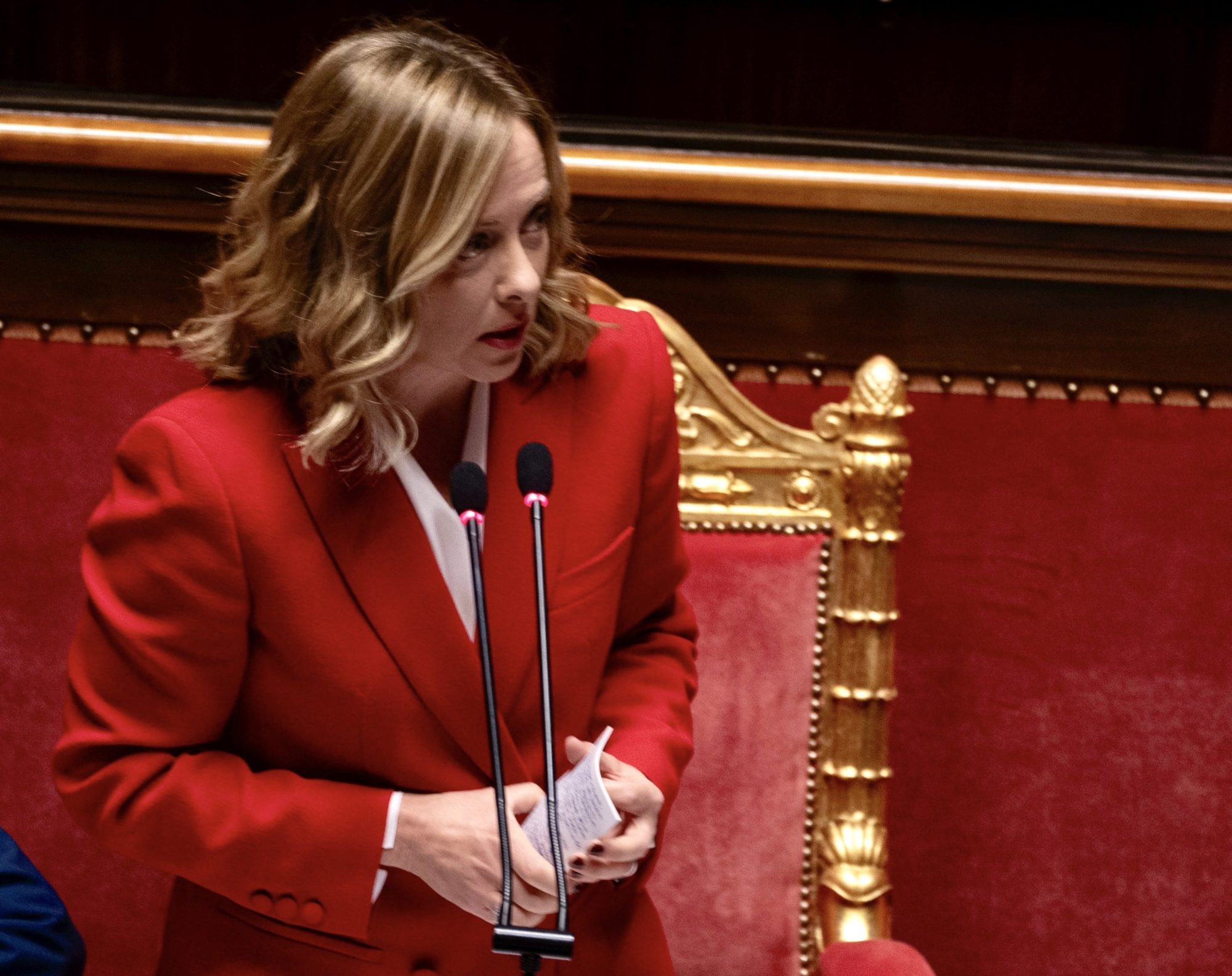 Legge di bilancio 2025 ok al DDL da 30 miliardi 1 000 euro per