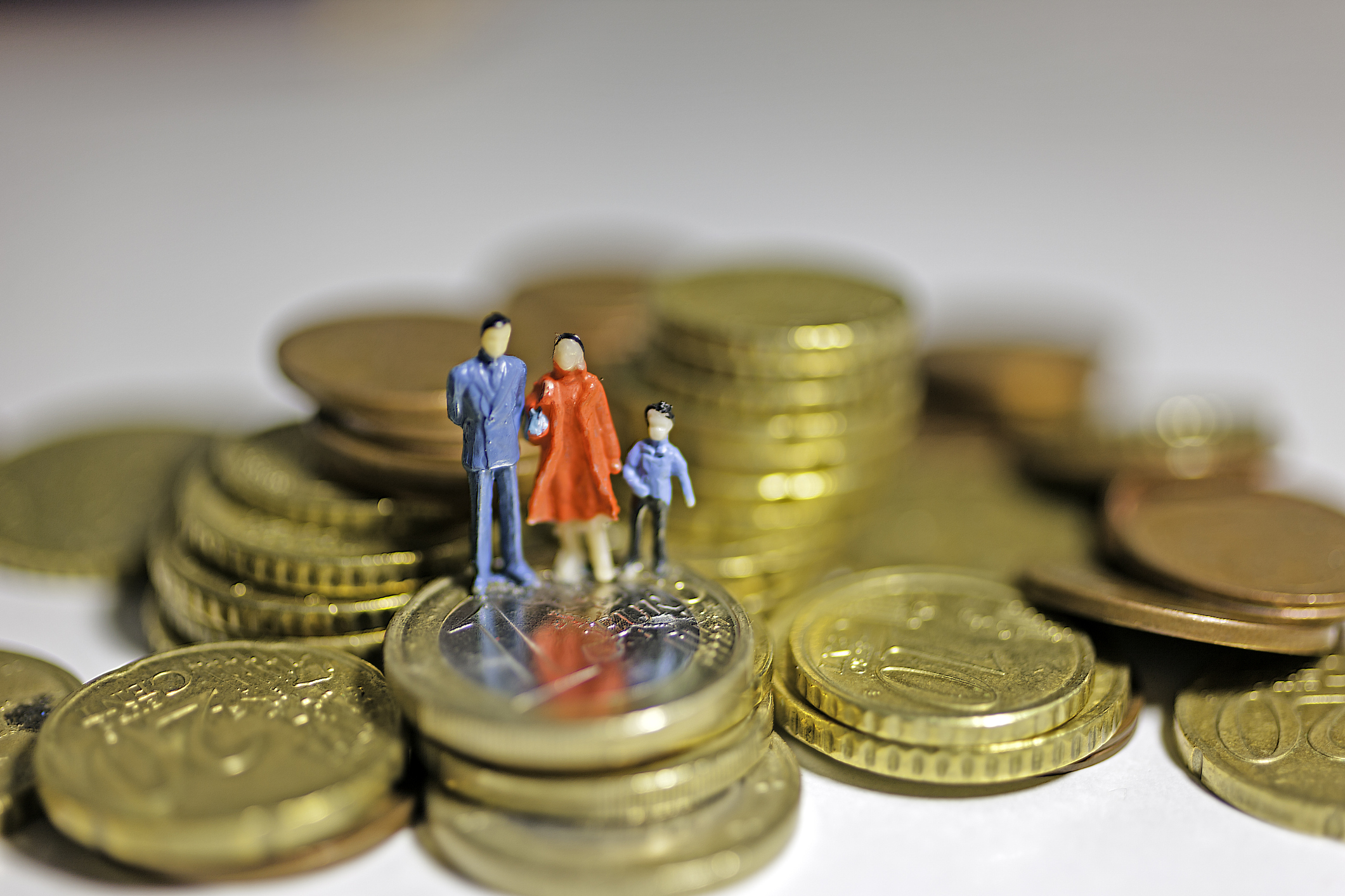 Assegno unico di dicembre 2025: le date di pagamento per l’ultimo mese dell’anno